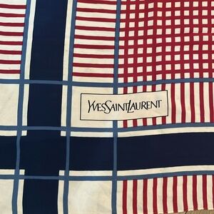 💙❤️ Silk Yves Saint Laurent scarf